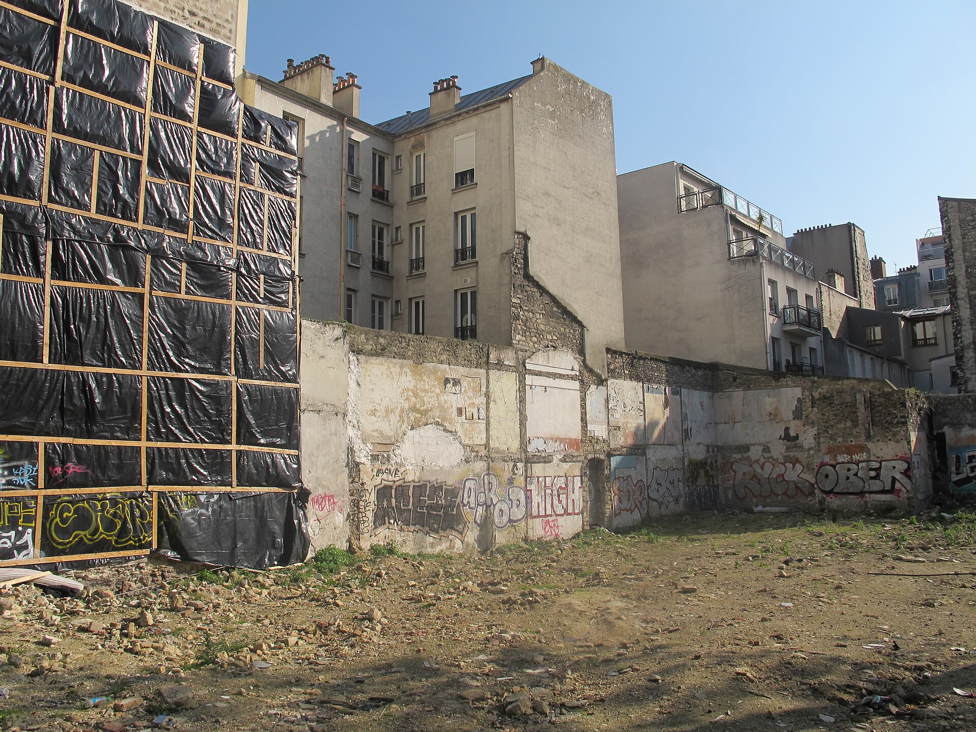 Chantier d’immeuble, rue de la Convention
