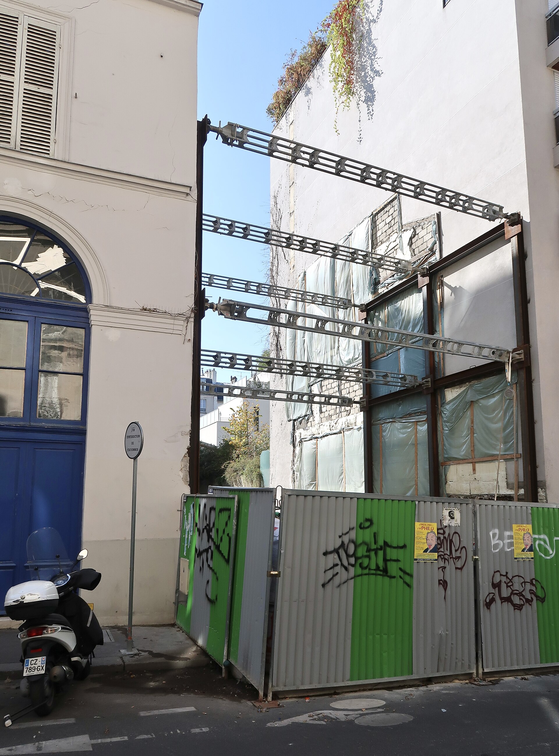 Chantier de logements collectifs à Paris